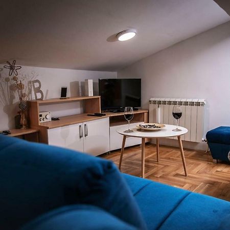 Piccolo Studio Belgrade,Crveni Krst Exteriör bild