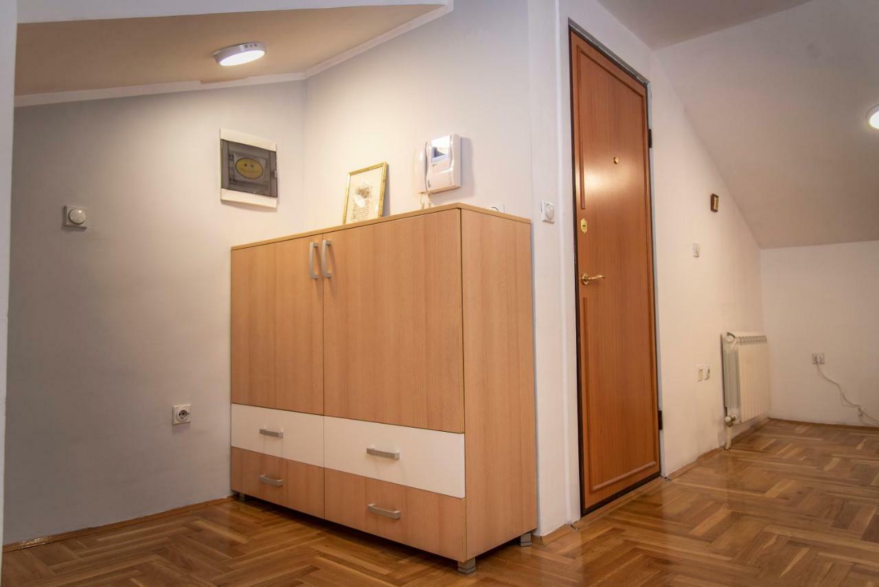 Piccolo Studio Belgrade,Crveni Krst Exteriör bild