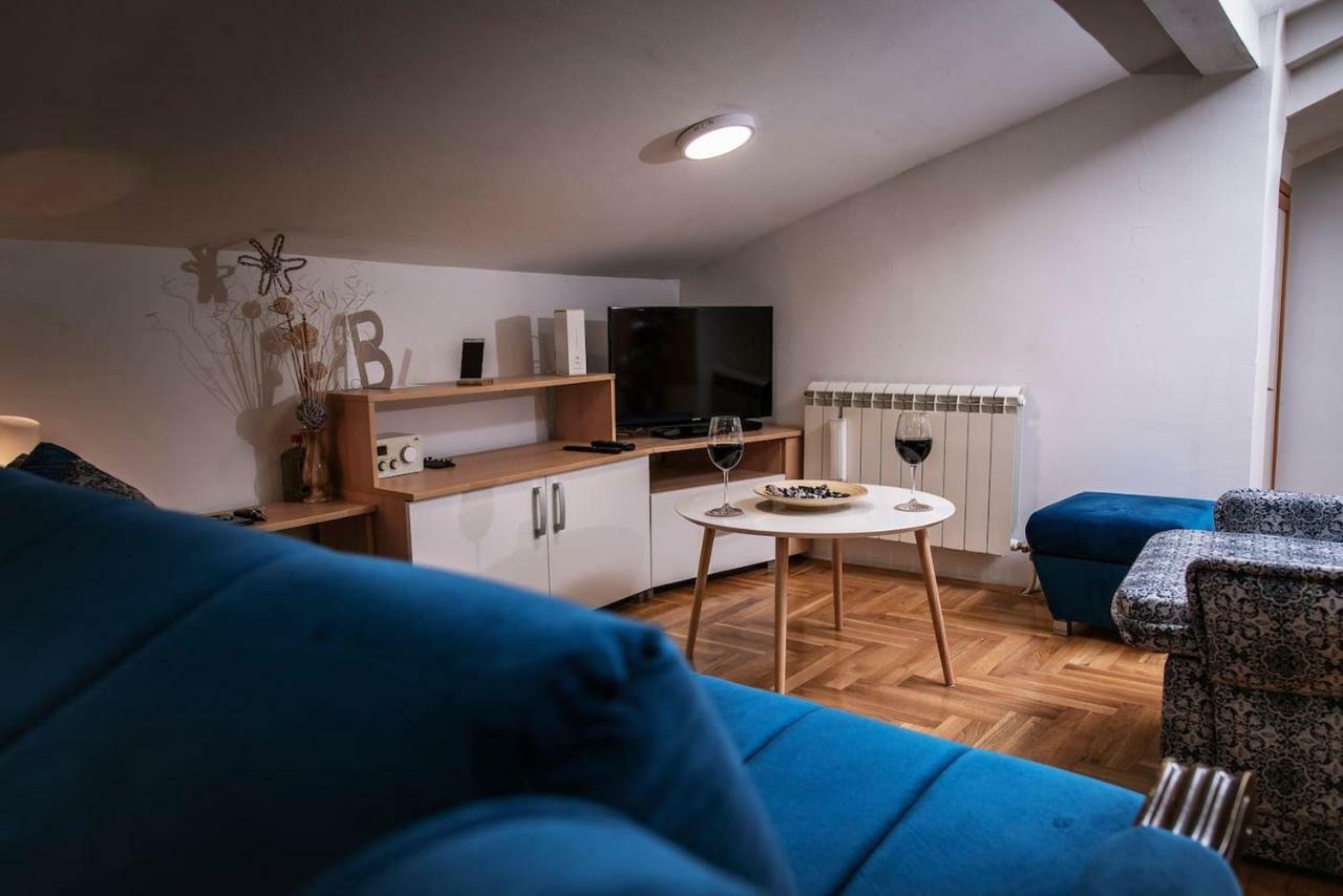 Piccolo Studio Belgrade,Crveni Krst Exteriör bild